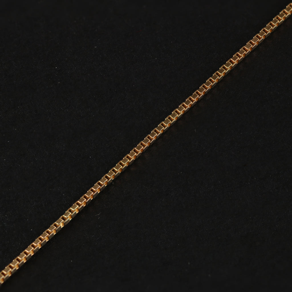 Structured Box Chain – 0.80mm Gold-Plated Sterling Silver (45cm)