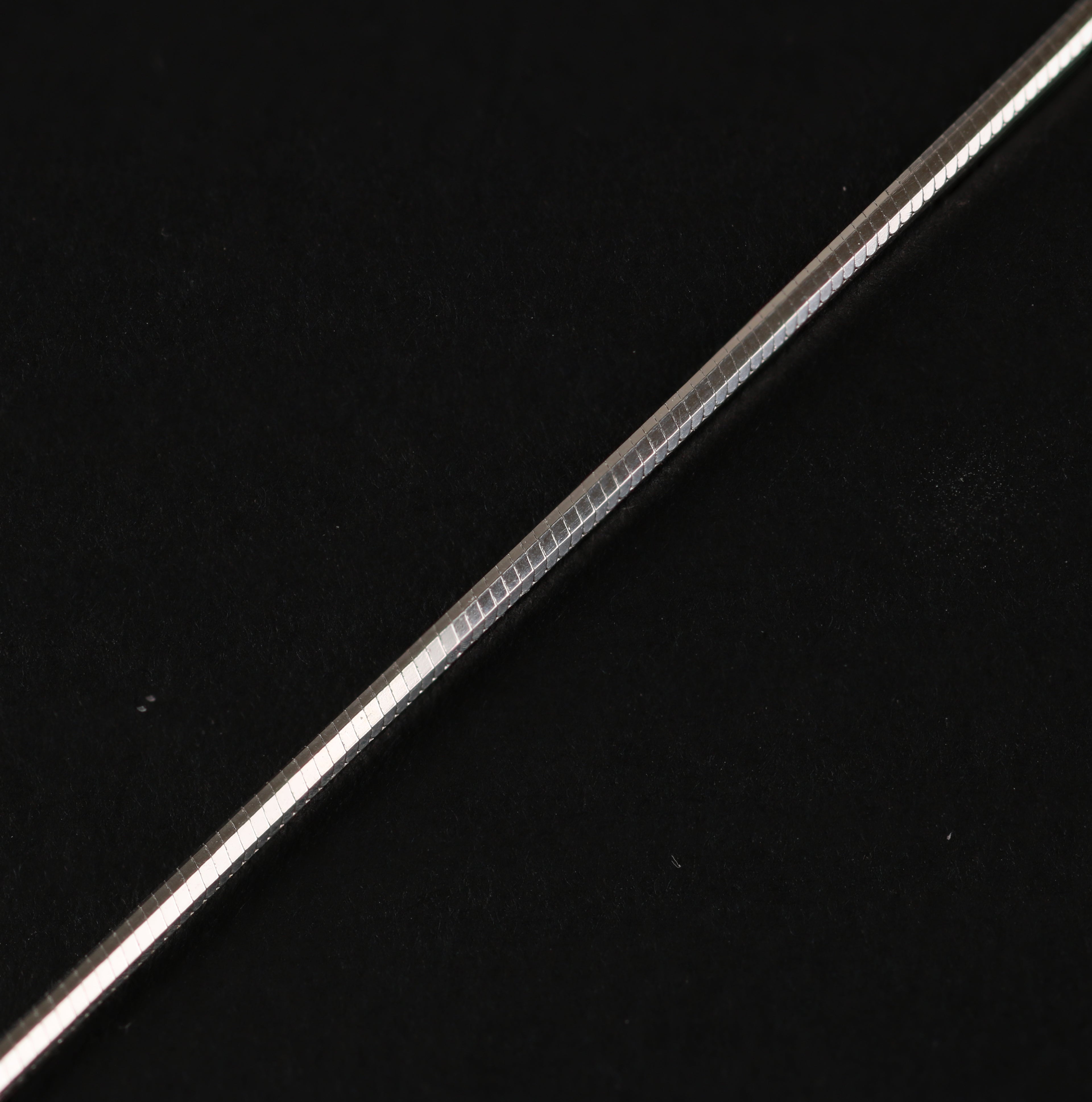 Flat Snake Chain – 1.05mm Italian 925 Sterling Silver (45 cm)