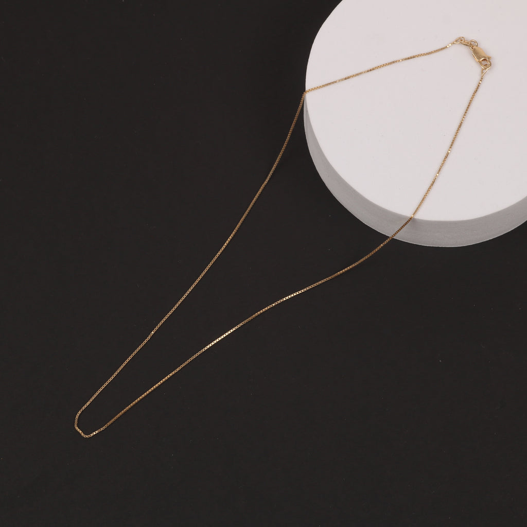 Structured Box Chain – 0.80mm Gold-Plated Sterling Silver (45cm)