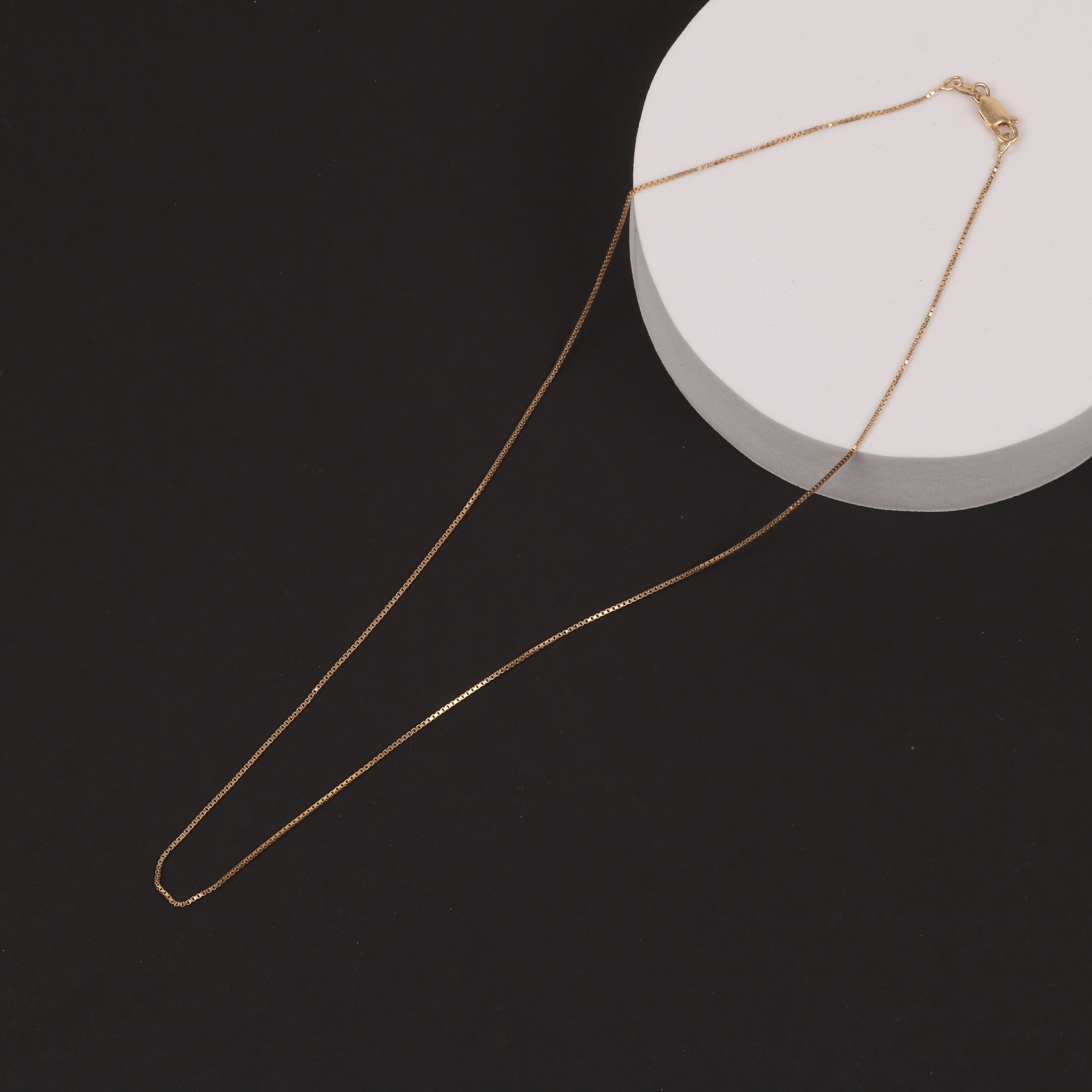 Structured Box Chain – 0.80mm Gold-Plated Sterling Silver (45cm)