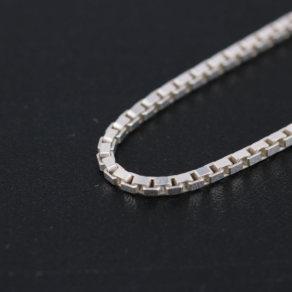 Solid Sterling Silver Box Chain Necklace – Sleek Minimalist Chain for Men & Women